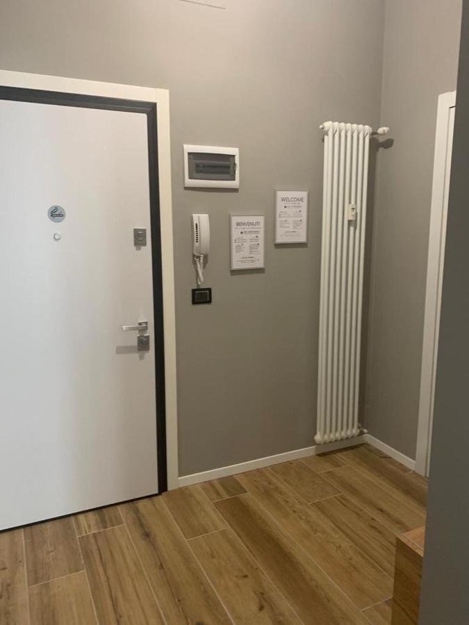 Nibu Appartamenti - Appartamento Centrale Comodo A Tutto, Anche A Villa Chiara Casalecchio Di Reno Exterior foto